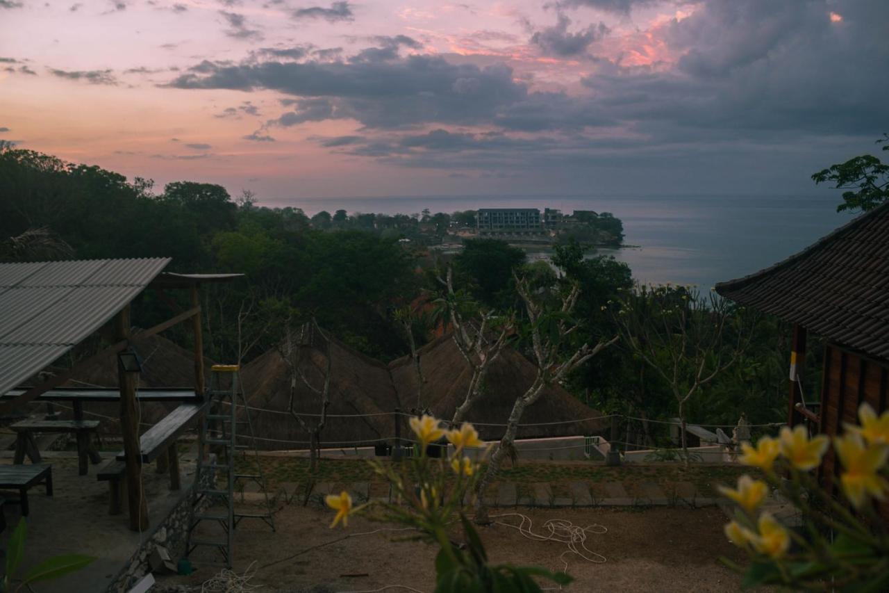 Sunset Family Cottage Nusa Lembongan  Exterior photo